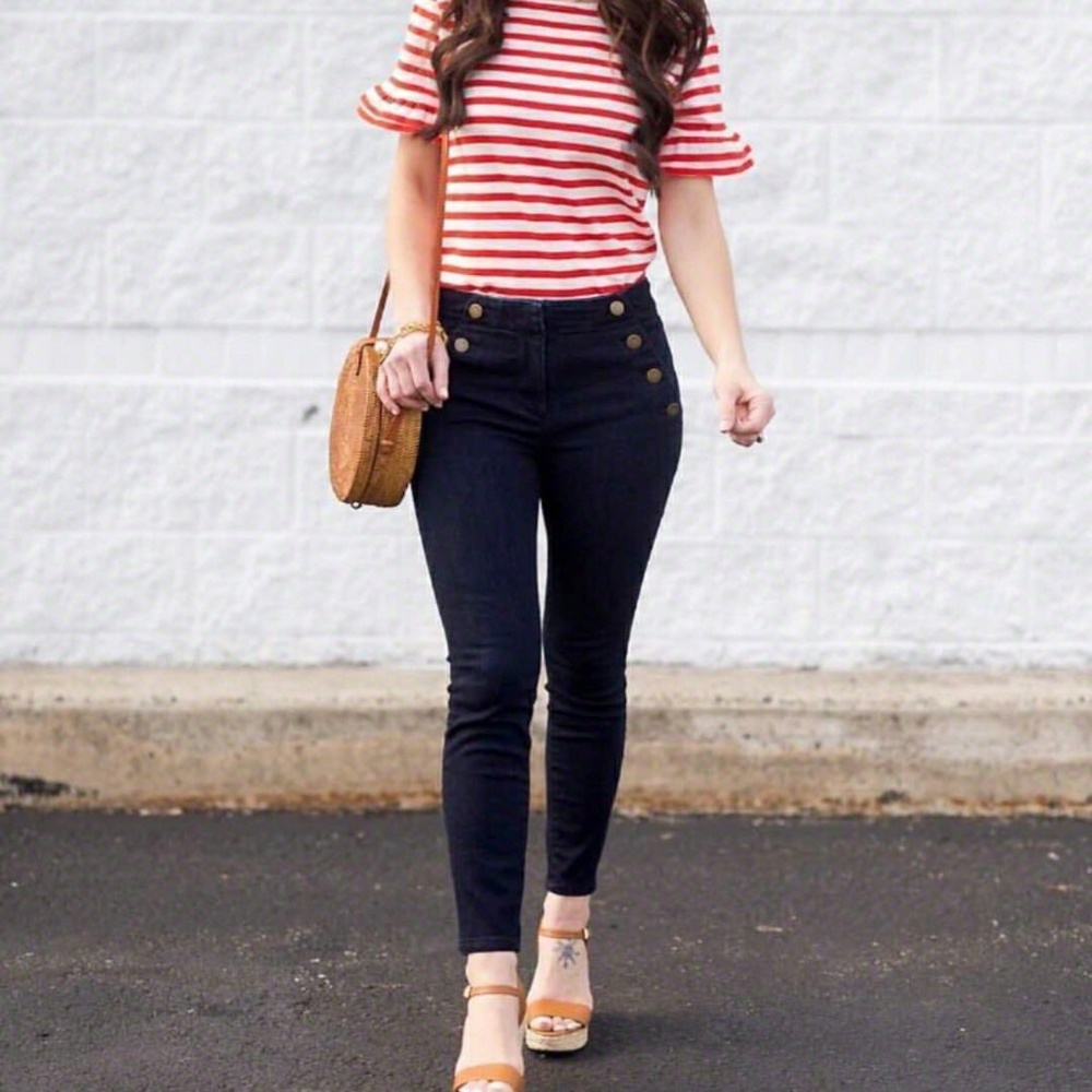 ANN TAYLOR SAILOR JEANS